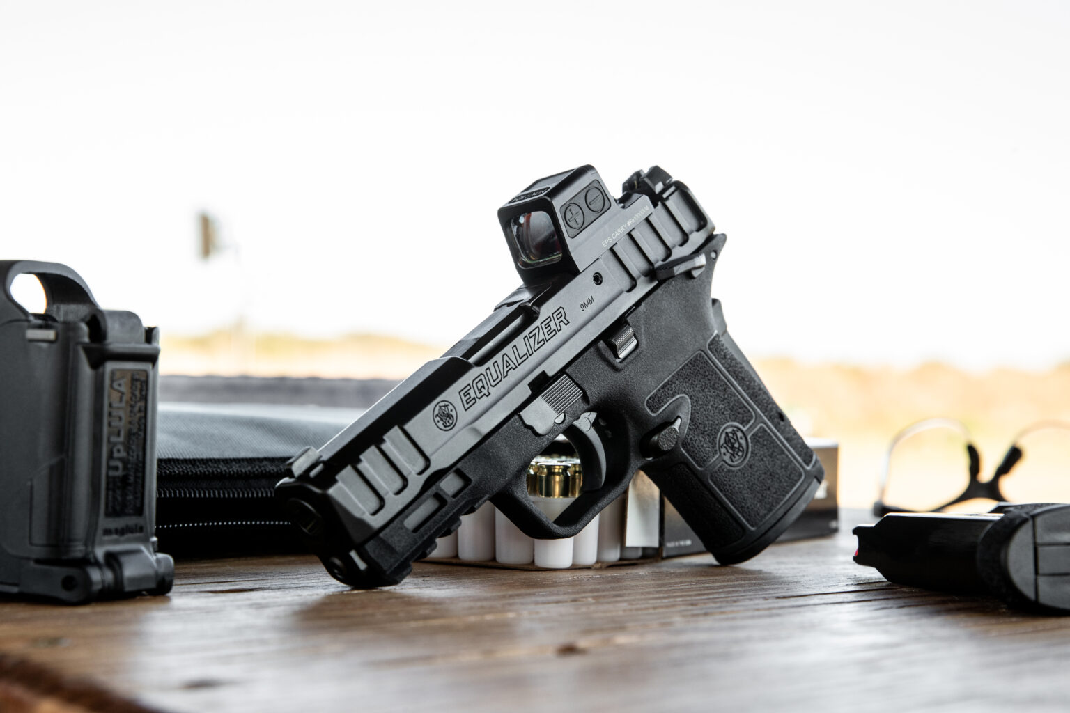 smith-wesson-introduces-all-new-micro-compact-the-s-w-equalizer